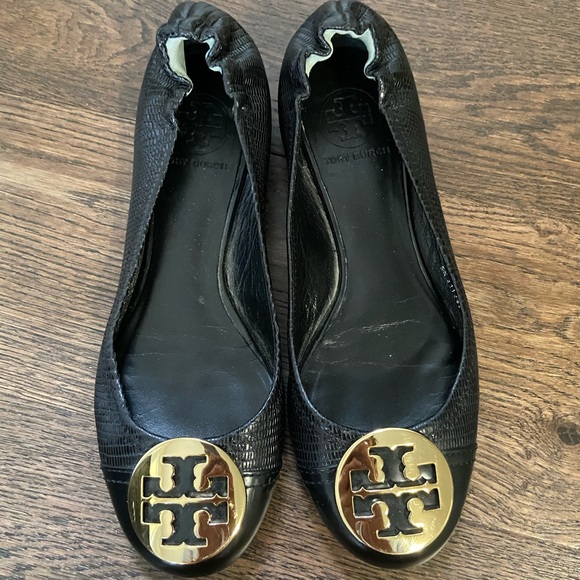 Tory Burch: black leather, gold hardware, size 7.5 - Picture 1 of 3